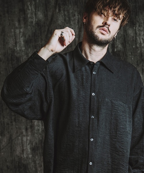 NO ID.（ノーアイディ）の「ms6243- ﾏｯﾄｽｷﾝｽﾑｰｽｵｰﾊﾞｰSH シャツ(857006-311S)（シャツ/ブラウス・メンズ・ブラック/グレー/アイボリー・ONE SIZE）」の2枚目の写真