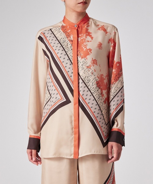 Paul Smith（ポールスミス）の「ウィメンズ "Travel Scarf" スタンドカラー シャツ / 255024 382BP（シャツ/ブラウス・レディース・ネイビー/オレンジ・40/38）」の13枚目の写真