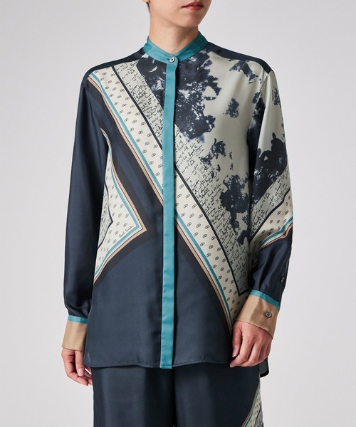 Paul Smith（ポールスミス）の「ウィメンズ "Travel Scarf" スタンドカラー シャツ / 255024 382BP（シャツ/ブラウス・レディース・ネイビー/オレンジ・40/38）」の11枚目の写真