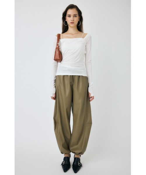 MOUSSY(マウジー)の「F/LEATHER JOGGER パンツ(その他パンツ・レディース・ブラック/カーキ・2/1)」の7枚目の写真