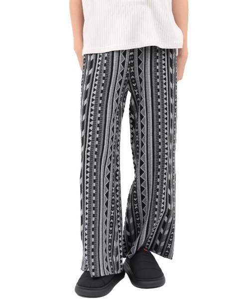 チチカカ（チチカカ）の「キカ柄ニットパンツ（その他パンツ・レディース・キャメル/グリーン/ブラック・FREE）」の7枚目の写真