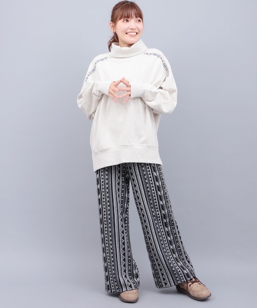 チチカカ（チチカカ）の「キカ柄ニットパンツ（その他パンツ・レディース・キャメル/グリーン/ブラック・FREE）」の4枚目の写真