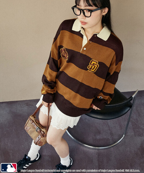MLB（メジャーリーグベースボール）の「MLB × MARY QUANT × PUBLUX/エムエルビー × マリークワント MLB×MARY QUANT KNIT RUGBY SHIRT/ニットラグビーシャツ(限定展開)（ニット/セーター・メンズ・ブラウン/ベージュ/ネイビー・SMALL/LARGE/MEDIUM）」の19枚目の写真