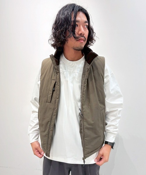 Grand PARK（グランドパーク）の「THERMOLITE（サーモライト）スタンドカラー中綿ベスト（ダウンベスト・メンズ・ブラック/カーキ/ブラウン・LARGE/MEDIUM）」の18枚目の写真