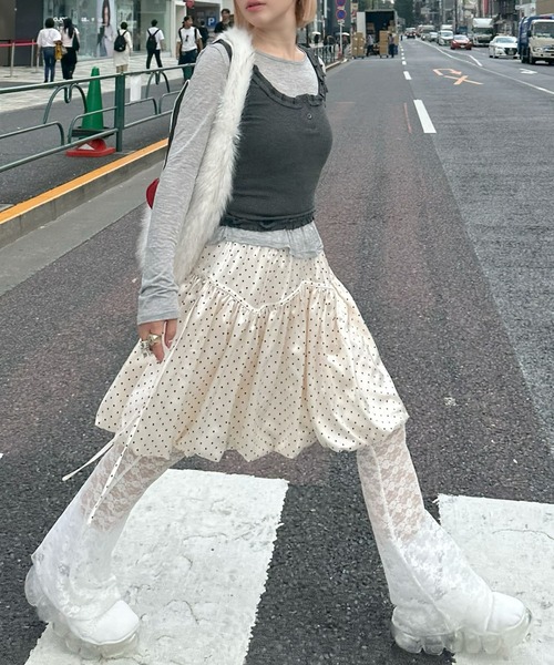 Alley Tokyo(アリートーキョー)の「フリフリタンクとシアーロンTの便利な2枚セット(Tシャツ/カットソー・レディース・ネイビー/チャコール/アイボリー・FREE)」の4枚目の写真