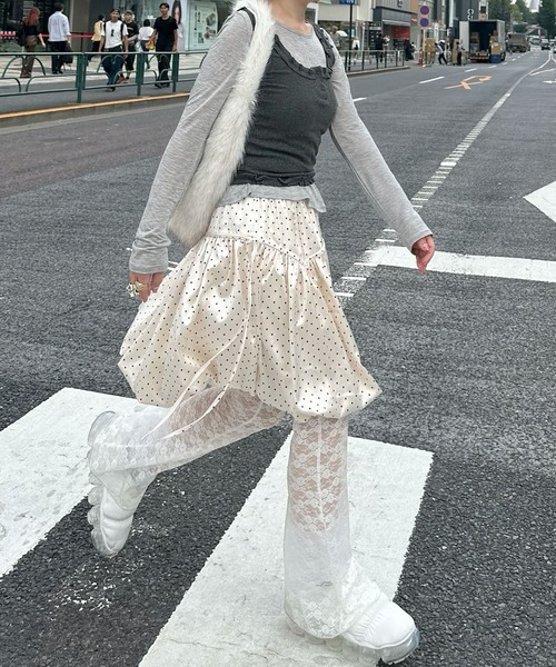 Alley Tokyo(アリートーキョー)の「フリフリタンクとシアーロンTの便利な2枚セット(Tシャツ/カットソー・レディース・ネイビー/チャコール/アイボリー・FREE)」の13枚目の写真