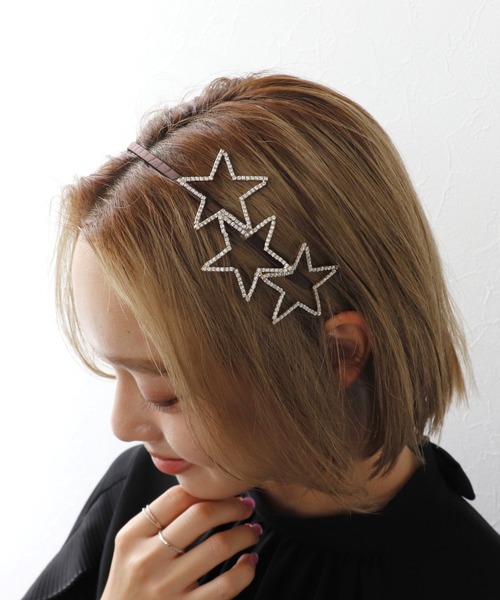Three Four Time（ｽﾘｰﾌｫｰﾀｲﾑ）の「スターフレームカチューシャ（カチューシャ・レディース・ゴールド/シルバー・FREE）」の6枚目の写真