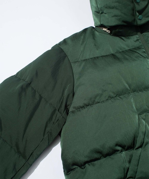 F/CE. (エフシーイー)の「Hoodie puffer jacket(F/CE.×DIGAWEL)(ダウンジャケット/コート・メンズ・ブラック/グリーン・SMALL/MEDIUM)」の8枚目の写真