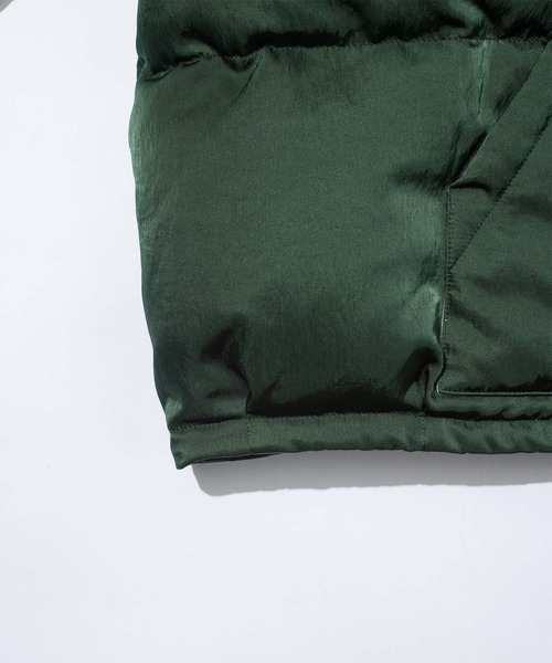 F/CE. (エフシーイー)の「Hoodie puffer jacket(F/CE.×DIGAWEL)(ダウンジャケット/コート・メンズ・ブラック/グリーン・SMALL/MEDIUM)」の12枚目の写真