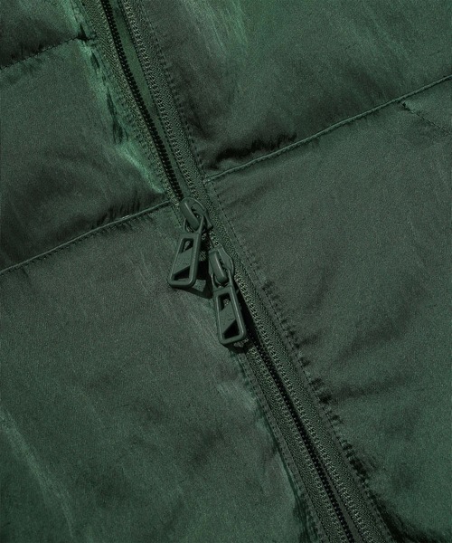 F/CE. (エフシーイー)の「Hoodie puffer jacket(F/CE.×DIGAWEL)(ダウンジャケット/コート・メンズ・ブラック/グリーン・SMALL/MEDIUM)」の17枚目の写真