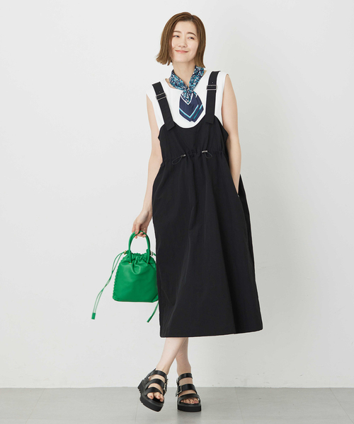 Petit Honfleur（プチオンフルール）の「ドロストジャンパースカート【撥水・通年素材】（ワンピース・レディース・ブラック/カーキ・M/L）」の11枚目の写真