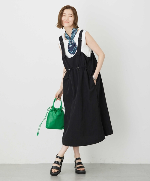 Petit Honfleur（プチオンフルール）の「ドロストジャンパースカート【撥水・通年素材】（ワンピース・レディース・ブラック/カーキ・M/L）」の12枚目の写真