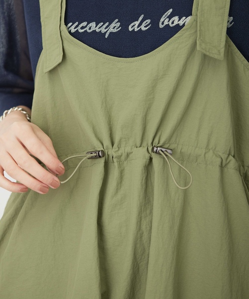 Petit Honfleur（プチオンフルール）の「ドロストジャンパースカート【撥水・通年素材】（ワンピース・レディース・ブラック/カーキ・M/L）」の16枚目の写真