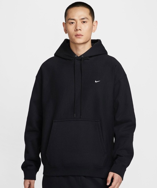NIKE(ナイキ)の「NIKE AS M NL SOLO SWSH BB PO HOODIE / ナイキ NL ソロ スウッシュ BB プルオーバー L/S フーディ 【SP】(パーカー・メンズ・ブラック/グレー・S/M/L/XL/XXL)」の4枚目の写真