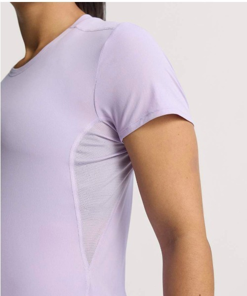 adidas(アディダス)の「アディダス adidas アディゼロ エッセンシャルズ ランニング半袖Tシャツ(Tシャツ/カットソー・レディース・ラベンダー・S/M/L/XL)」の5枚目の写真