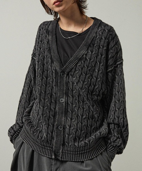 Alfred Alex（アルフレッドアレックス）の「【Alfred Alex】ヴィンテージ加工 ピグメント ワンポイントロゴ刺繍 オーバーサイズ ケーブルニットカーディガン（カーディガン/ボレロ・メンズ・グレー/ワイン/ブラック・L/M）」の19枚目の写真