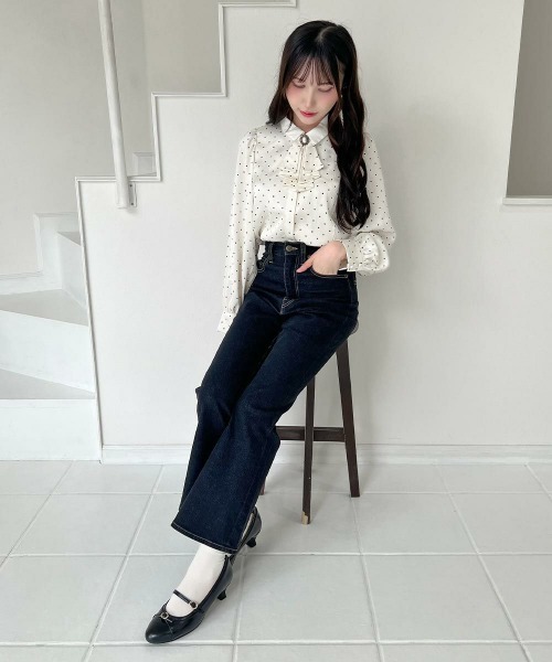 F i.n.t（フィント）の「ハイウエストフレアーデニムパンツ/fint フィント（デニムパンツ・レディース・インディゴブルー/ブラック・2/1）」の8枚目の写真