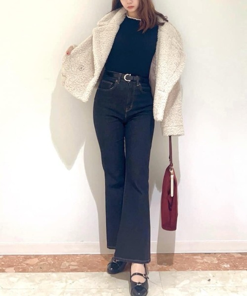 F i.n.t（フィント）の「ハイウエストフレアーデニムパンツ/fint フィント（デニムパンツ・レディース・インディゴブルー/ブラック・2/1）」の19枚目の写真