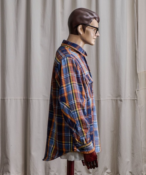 Coffee & Cigarettes(コーヒーアンドシガレッツ)の「10B11 Heavy Flannel One Wash Work Shirt(シャツ/ブラウス・メンズ・オレンジ系/パープル系・XL/M/L)」の4枚目の写真