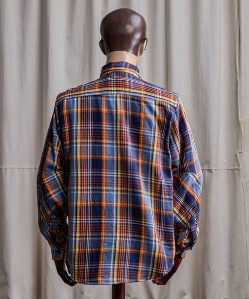 Coffee & Cigarettes(コーヒーアンドシガレッツ)の「10B11 Heavy Flannel One Wash Work Shirt(シャツ/ブラウス・メンズ・オレンジ系/パープル系・XL/M/L)」の5枚目の写真