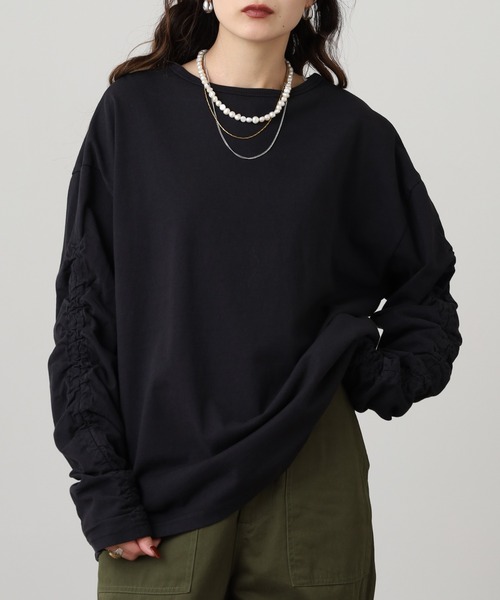 Arinomama(アリノママ)の「Arinomama シャーリングスリーブロンT ピグメント加工(Tシャツ/カットソー・レディース・ブラック/カーキ/ネイビー/オフホワイト・FREE)」の1枚目の写真