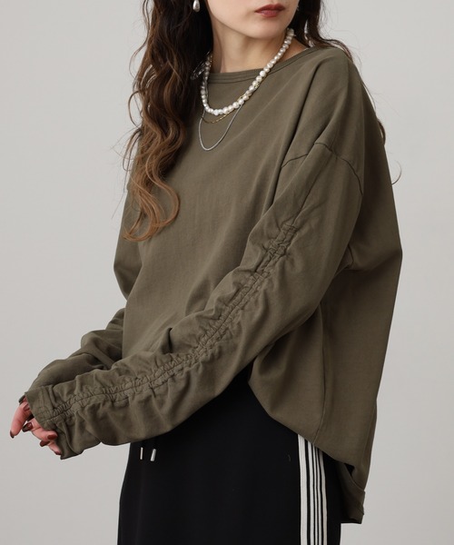 Arinomama(アリノママ)の「Arinomama シャーリングスリーブロンT ピグメント加工(Tシャツ/カットソー・レディース・ブラック/カーキ/ネイビー/オフホワイト・FREE)」の15枚目の写真