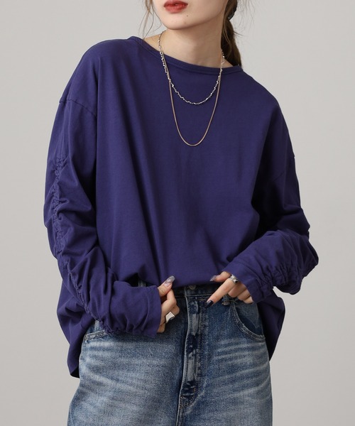 Arinomama(アリノママ)の「Arinomama シャーリングスリーブロンT ピグメント加工(Tシャツ/カットソー・レディース・ブラック/カーキ/ネイビー/オフホワイト・FREE)」の7枚目の写真