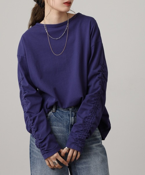 Arinomama(アリノママ)の「Arinomama シャーリングスリーブロンT ピグメント加工(Tシャツ/カットソー・レディース・ブラック/カーキ/ネイビー/オフホワイト・FREE)」の6枚目の写真
