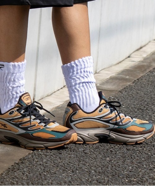 Reebok(リーボック)の「プレミア ロード コントロール / RBK PREMIER ROAD CONTROL(スニーカー・メンズ・ブラウン/グレー×サックスブルー・22.5cm/23.0cm/23.5cm/24.5cm/24.0cm/25.0cm/25.5cm/26.0cm/26.5cm/27.0cm/27.5cm/28.0cm/28.5cm)」の2枚目の写真