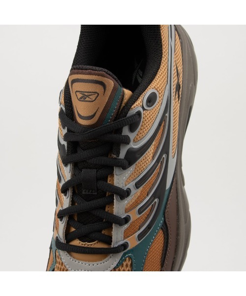 Reebok(リーボック)の「プレミア ロード コントロール / RBK PREMIER ROAD CONTROL(スニーカー・メンズ・ブラウン/グレー×サックスブルー・22.5cm/23.0cm/23.5cm/24.5cm/24.0cm/25.0cm/25.5cm/26.0cm/26.5cm/27.0cm/27.5cm/28.0cm/28.5cm)」の4枚目の写真
