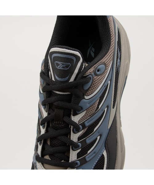 Reebok(リーボック)の「プレミア ロード コントロール / RBK PREMIER ROAD CONTROL(スニーカー・メンズ・ブラウン/グレー×サックスブルー・22.5cm/23.0cm/23.5cm/24.5cm/24.0cm/25.0cm/25.5cm/26.0cm/26.5cm/27.0cm/27.5cm/28.0cm/28.5cm)」の11枚目の写真