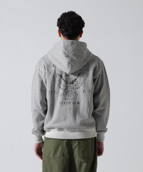 AVIREX(アヴィレックス)の「VINTAGE ZIP UP HOODIE / ヴィンテージ ジップアップ フーディ / AVIREX / アヴィレックス(パーカー・メンズ・グレー/ブルー/チャコールグレー・2XL/XL/M/L)」の11枚目の写真