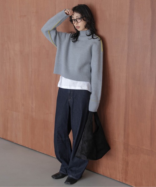 La-gemme（ラジェム）の「リバーシブルデザイン 配色ニットトップス（ニット/セーター・レディース・イエロー×グレー/ネイビー系/ブルー系/ベージュ×ブラック・フリー）」の22枚目の写真