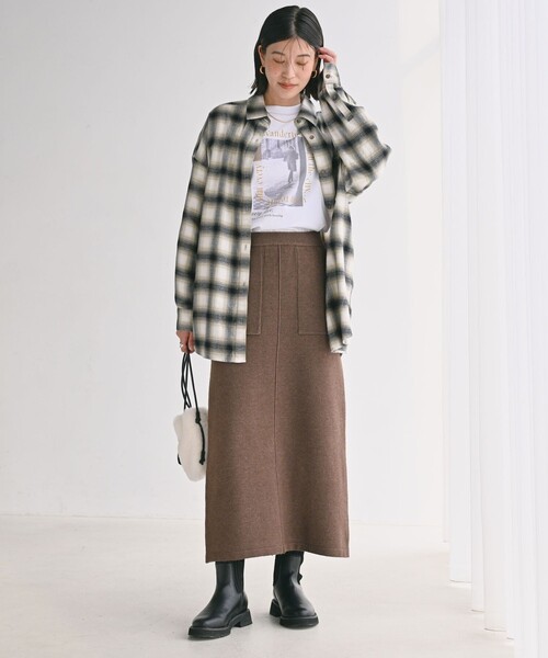 green label relaxing（グリーンレーベルリラクシング）の「【WEB限定】＜at ease＞ニット タイト スカート ウォッシャブル（スカート・レディース・オフホワイト/ブラウン/ダークグレー/ブラック・FREE）」の14枚目の写真