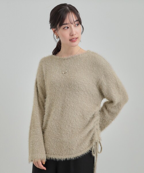 Cutie Blonde（キューティーブロンド）の「キラふわ ラメフェザー ドロストニット（ニット/セーター・レディース・グリーン系/ベージュ/オフホワイト/チャコールグレー・00）」の7枚目の写真