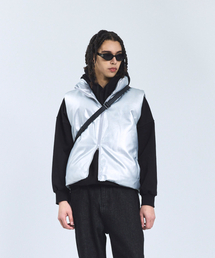 STANDARDERROR（スタンダードエラー）の「87-STAN109 ユーティリティレザーパディングベスト シルバー（ダウンベスト）」