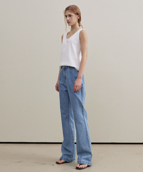ARTID（アルティーダ）の「フレアデニムパンツ_BLUE（デニムパンツ・レディース・ブルー・SMALL/MEDIUM）」の4枚目の写真