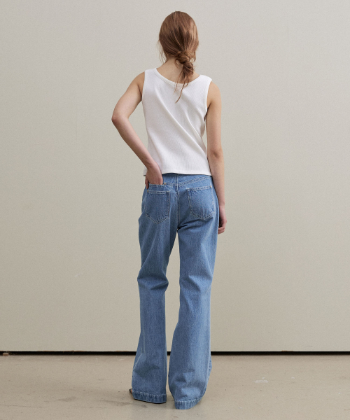 ARTID（アルティーダ）の「フレアデニムパンツ_BLUE（デニムパンツ・レディース・ブルー・SMALL/MEDIUM）」の5枚目の写真
