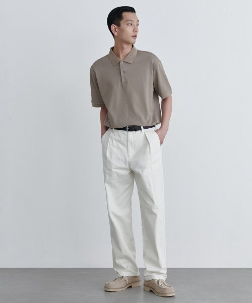 MUSINSA STANDARD（ムシンサスタンダード）の「リバースワンタックレギュラーフィットチノパンツ[クリーム]（その他パンツ・メンズ・その他・40/38/42/36/34/32/30/31/33/26/27/28/29）」の2枚目の写真