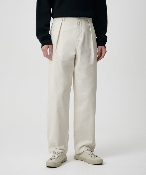 MUSINSA STANDARD（ムシンサスタンダード）の「リバースワンタックレギュラーフィットチノパンツ[クリーム]（その他パンツ・メンズ・その他・40/38/42/36/34/32/30/31/33/26/27/28/29）」の7枚目の写真
