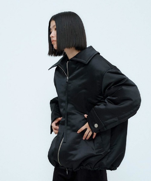 THINGS THAT MATTER(シングス ザット マター)の「SATIN PAD JACKET / サテン パッド ジャケット(ブルゾン・レディース・アイボリー/ブラック・FREE)」の17枚目の写真