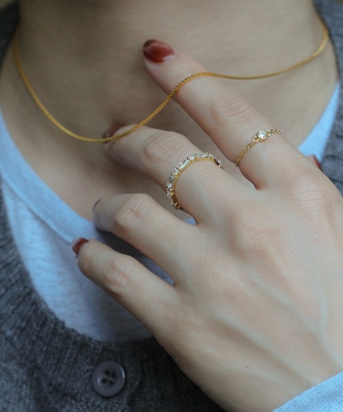 NOIR DE POUPEE（ノワールドプーペ）の「【WEB限定】silver925 マルチキュービックジルコニアエタニティリング（リング・レディース・ゴールド/ピンクゴールド・#7/#9/#10/#11/#15/#13）」の3枚目の写真