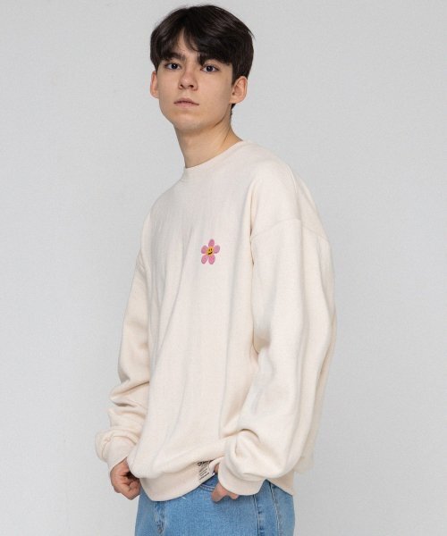 GRAVER（グレーバー）の「[ユニセックス]ピンクフラワードット刺繍スウェット_クリーム（スウェット・レディース・アイボリー・X-LARGE/SMALL/MEDIUM/LARGE）」の2枚目の写真