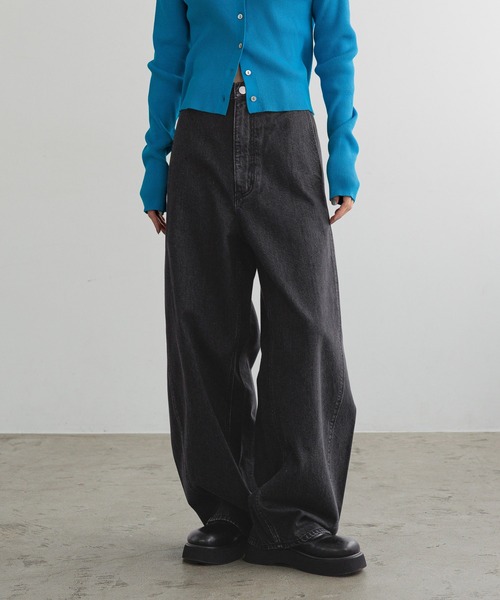 LOWRYS FARM（ローリーズファーム）の「【LFM(U)】DENIMカーブパンツ　 606928（デニムパンツ・メンズ・ブラック/ホワイト・MEDIUM/LARGE）」の2枚目の写真