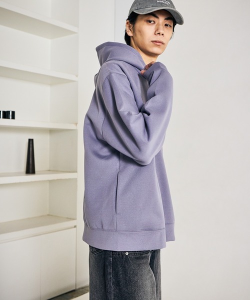 LAKOLE（ラコレ）の「【セットアップ可】マットスエードダンボールパーカー / 587056（パーカー・メンズ・ブラック/ラベンダー/ブラウン/ライトグレー・LARGE/MEDIUM/X-LARGE）」の4枚目の写真