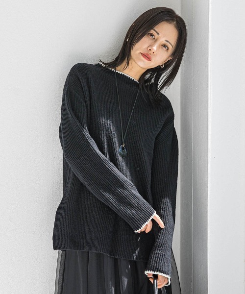 LAUTREAMONT(ロートレアモン)の「刺繍トリムハイネックニット≪洗える≫(ニット/セーター・レディース・アイボリー/ブラック系その他・9号)」の2枚目の写真