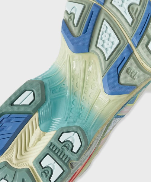 FACETASM（ファセッタズム）の「FACETASM/ファセッタズム×ASICS/アシックス GEL-KAYANO 14 スニーカー（スニーカー・メンズ・マルチ・27/26.5/27.5）」の10枚目の写真