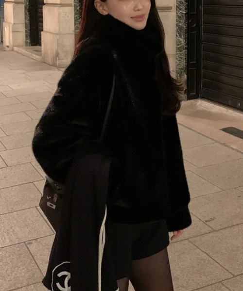 emi+（エミプラス）の「ショート丈スタンドカラーﾌｧ‐ブルゾン（ブルゾン・レディース・ブラック/ベージュ・FREE）」の18枚目の写真