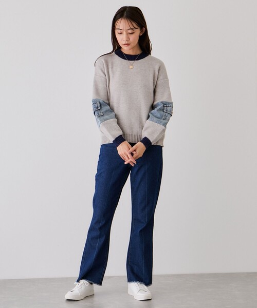Jayro(ジャイロ)の「配色袖デニムプルオーバー(ニット/セーター・レディース・チャコールグレー/グレー/ベージュ・FREE)」の14枚目の写真
