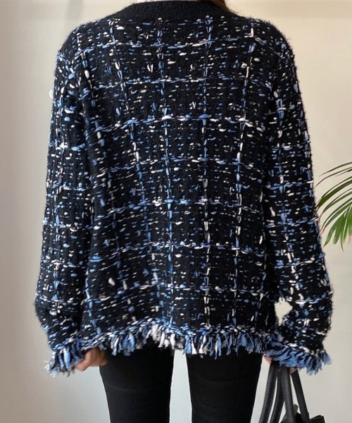 ONEP STAR(ワンピスター)の「フリンジ付きツイード調カーディガン(カーディガン/ボレロ・レディース・グレイッシュベージュ/ブラック・FREE)」の8枚目の写真
